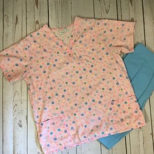 Women’s WSFundamentals Nursing Scrub Top